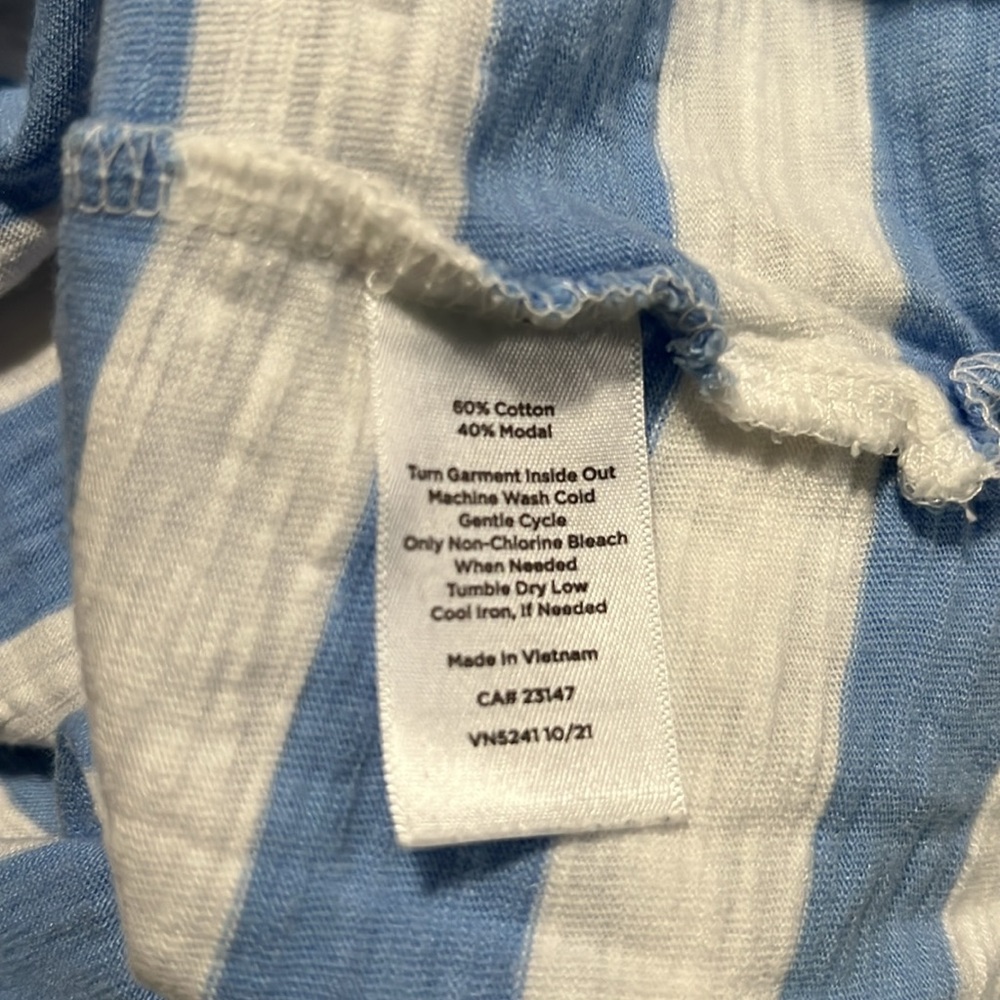 Talbots Spring Tulip Striped Blue and White Top Size XL 3/4 Sleeve - Picture 5 of 5